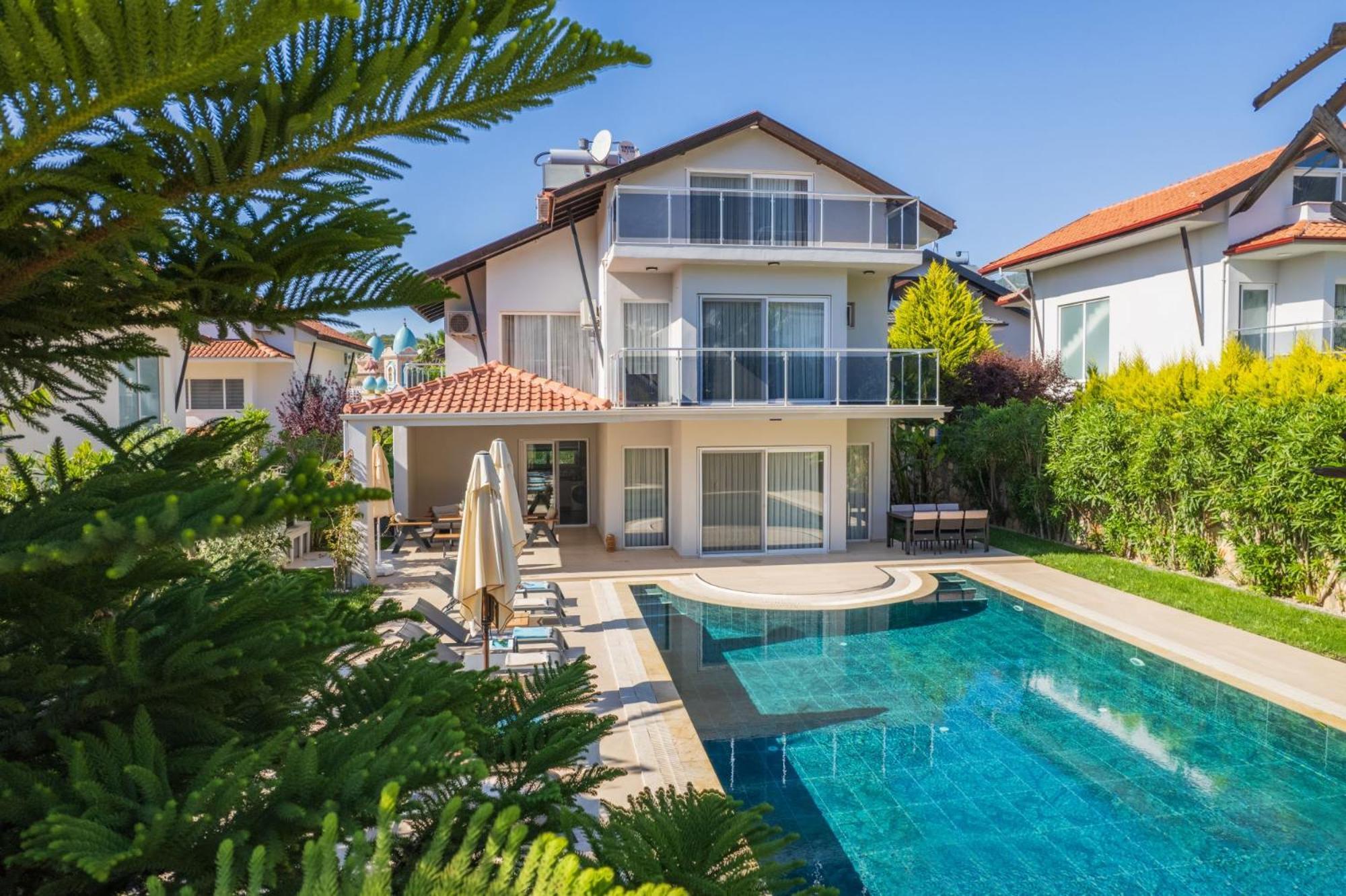 Villa Lumar Homes - Valley Fethiye
